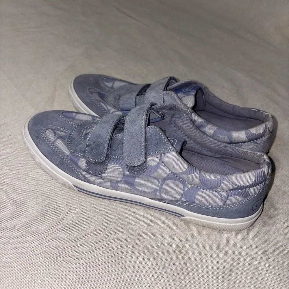 Coach Priya Signature Suede Trim Hook Loop Canvas Sneakers in lilac Size‎ 8 US